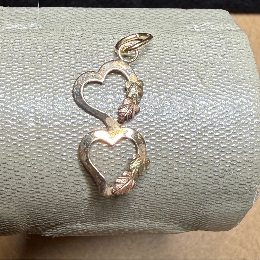 Black Hills Gold Coleman 10K & Sterling Double Heart Pendant Rose Yellow Leaves